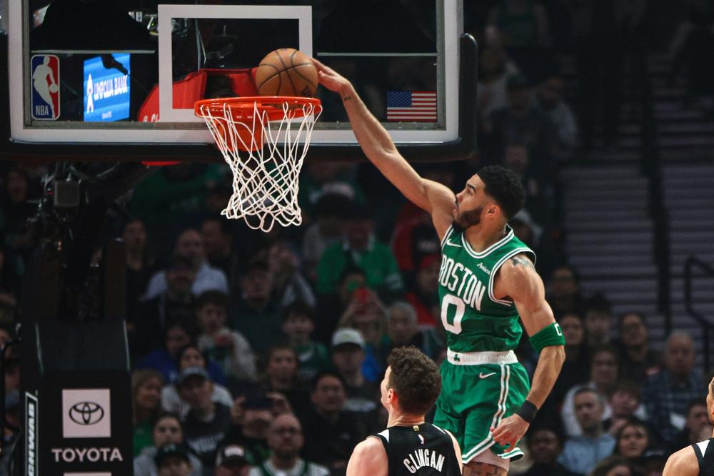 防守端稳固 防守端稳固