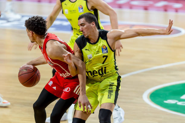 更将两队的 更将两队的